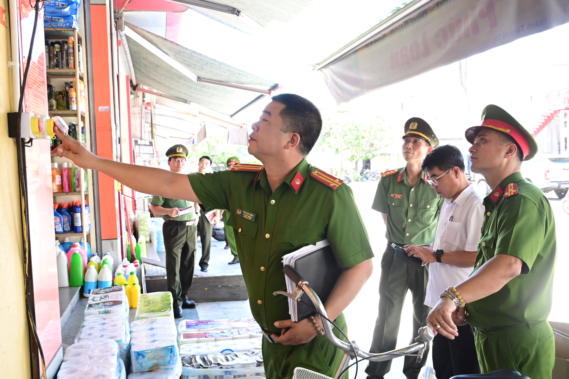 Giải pháp để tháo gỡ khó khăn về phòng cháy, chữa cháy cho các công trình, cơ sở sản xuất, kinh doanh